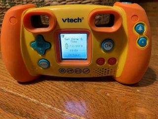 Vtech 1227 Kidizoom Kids Digital Camera 1.  3 MP 4X Zoom Orange Games 2