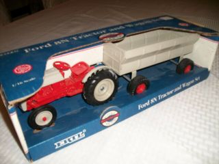 Ertl Die Cast Ford 8n Tractor With Farm Wagon,  1/16th,  309,  Highly Detailed