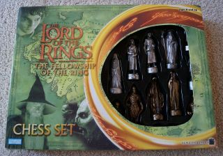 The Lord Of The Rings Fellowship Of The Ring Chess Set 100 Complete