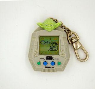 1997 Star Wars Yoda Giga Pets Virtual Tiger Like Tamagotchi -