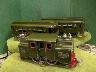 Lionel Standard Gauge 33 Electric Loco And 2 Passenger Cars 35 And 36