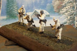toy soldiers 1/35 scale ww2 german soldiers in winter camo set of 4 3