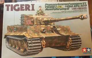 Tamiya Tiger 1 Panzerkampfwagen Vi Sd.  Kfz.  181 Late Version 35146 Motorized