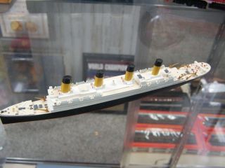 Mercator 1/1250 Titanic M404 Diecast Ship Model