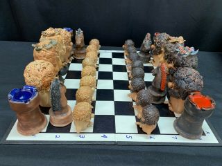 32 Piece " Nude Caveman " Chess Set Hand Made In Italy Clay (no Board)