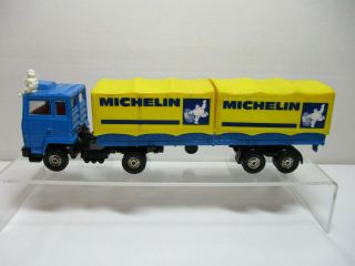 Corgi Major Toys Ford Articulated Truck & Trailer " Michelin " (no.  1109)
