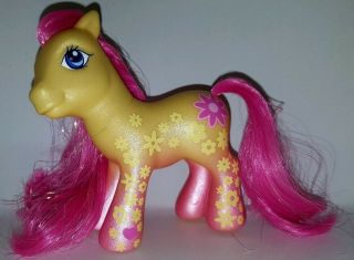 My Little Pony G3 " Summer Bloom " Crystal Princess (pretty Patterns Ponies) 2004