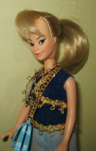 Remco 1976 I Dream Of Jeannie Doll 6 1/2 Inches Tall - Dawn Size