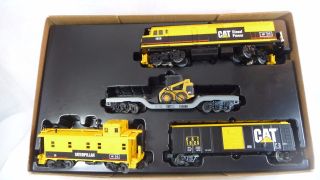 Mth 30 - 4047 - 1 Cat F40ph Rtr Train Set W/proto 2 Ln