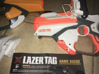 Hasbro Nerf Lazer Tag Guns Blasters Set W/ipod Iphone Dock