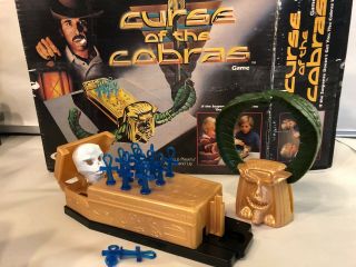 Vintage Ideal 1982 Curse Of The Cobra (bee795)