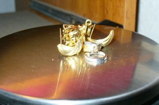 7.  8 GRAMS SOLID 14K GOLD WITH DENTAL 2