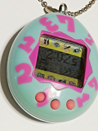 Tamagotchi 1996 Japanese Version Virtual Pet Banda