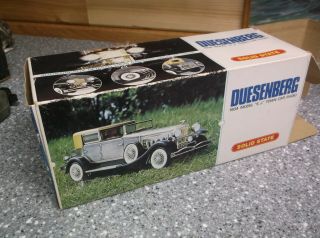 Duesenberg 1934 Model S.  J.  Town Car Radio Nib