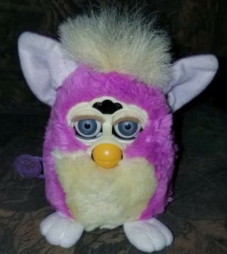1999 Furby By Tiger Electronics,  Not,  Pink & Yellow,  5 ",  70 - 940