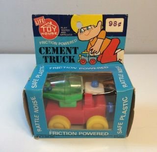 Vintage The Toy House Friction Powered Plastic Cement Mixer Children 