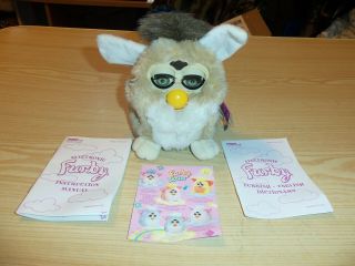 Vintage Furby Brown White 70 - 800 - 1998 - Tiger Electronics With Paper Work