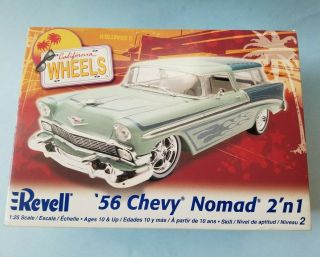 Revell California Wheels 56 Chevy Nomad 2n1 Model 1/25 Scale Kit 85 - 2892 Opened
