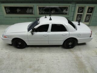 Green Light Police Crown Vic Ford Slick Top Unmarked All White Custom Unit