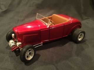 Ertl 1932 Ford Deuce Coupe Street Rod 1/18 Scale