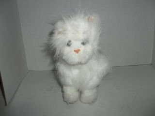 2009 Hasbro Furreal Friends White Kitty Cat Kitten Plush 7 " Tall Walks Purrs