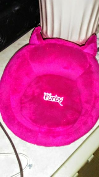 2012 Hasbro Pink Furby Couch Bed Lounge Stuffed Bean Bag Chair Sofa Plush 2