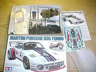 Martini Porsche 935 Turbo - 1/24th Scale Tamiya Plastic Model Kit