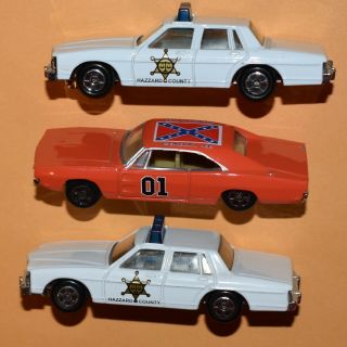 Ertl Dukes Of Hazzard 1:64 General Lee Dodge Charger,  2 County Sheriff Cars