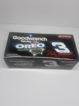 2001 Dale Earnhardt Sr.  1:24 Action Diecast 3 Goodwrench Oreo Bud Shoot Out.