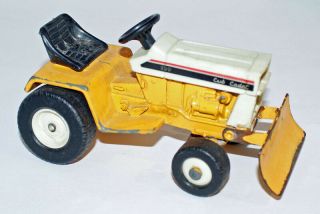 Vintage Ertl/international Cub Cadet 129 Diecast Lawn - Garden Tractor 1:16