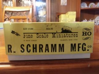R Schramm Mfg.  By Fine Scale Miniatures
