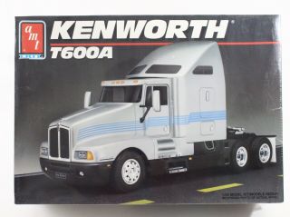 Kenworth T600a Semi Tractor Truck Amt Ertl 1:25 Model Kit 6976 Factory
