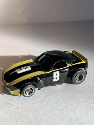Life - Like Black Yellow Stripes Datsun 240z 9 Ho Slot Car