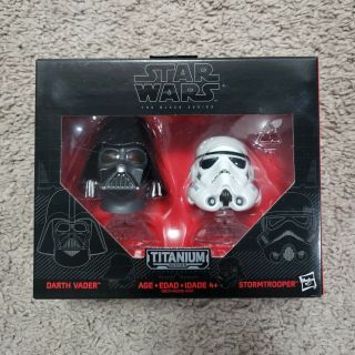 Disney Star Wars Titanium Black Series Helmets 03 Darth Vader & Stormtrooper