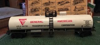 Ho Scale " General American Transportation " Utlx 85780 Tanker Freight Train Car