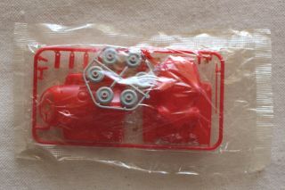R&l Cereal Toy - Moon Rover (red) - 1970 