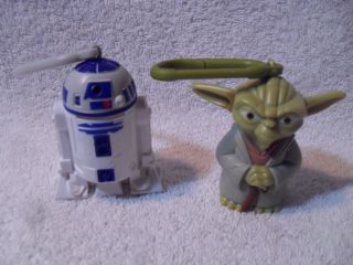 Star Wars Yoda And R2 D2 2010 Mcdonalds Toy Keychain