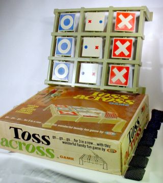 1969 Vintage Toss Across Game Ideal Toy Box Tic Tac Toe Bean Bags Cornhole