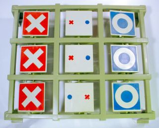 1969 Vintage TOSS ACROSS Game IDEAL Toy BOX Tic Tac Toe BEAN BAGS Cornhole 3