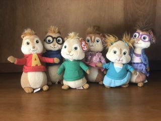 Ty Beanie Babies Complete Set Of 6 Alvin And The Chipmunks And The Chipettes