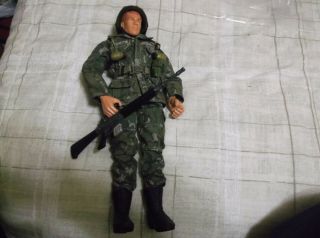 Gi Joe U.  S.  Army Action Soldier Hasbro 1996 With Uniform & Accessories.