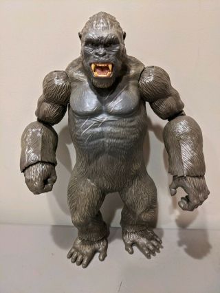 King Kong Skull Island 18 " Action Figure Poseable Gorilla Lanard Toy 2016