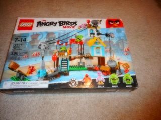 Lego The Angry Birds Movie Pig City Teardown 75824.  Shelf Wear
