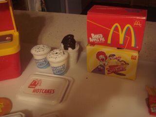 McDonald ' s electronic play kitchen CDI makes sounds 3