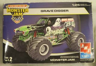 Monster Jam Grave Digger 1:25 Model Kit Amt Ertl 2004 Sfx Motor Sports