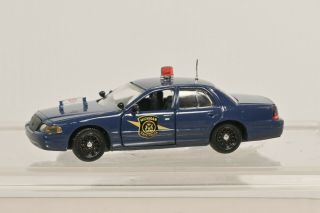 Road Champs Custom Michigan State Police Ford Crown Victoria Cruiser 1:43 Scale