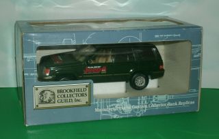 1/25 Scale 1995 Jeep Grand Cherokee ZJ Diecast Coin Bank Model Brookfield Guild 2