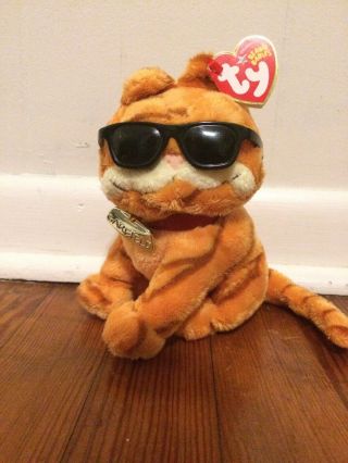 2004 Ty Beanie Baby - Garfield Cool Cat 7 " Inch Plush W/sunglasses