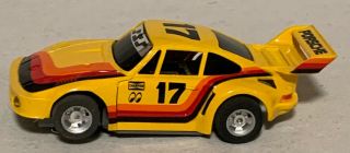 Vintage Tyco Slot Cars Ho Porsche Race Car 935 17 Yellow