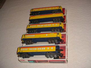 Lionel Lighted Passenger Five Car Set,  Chessie System Special 0 - 027